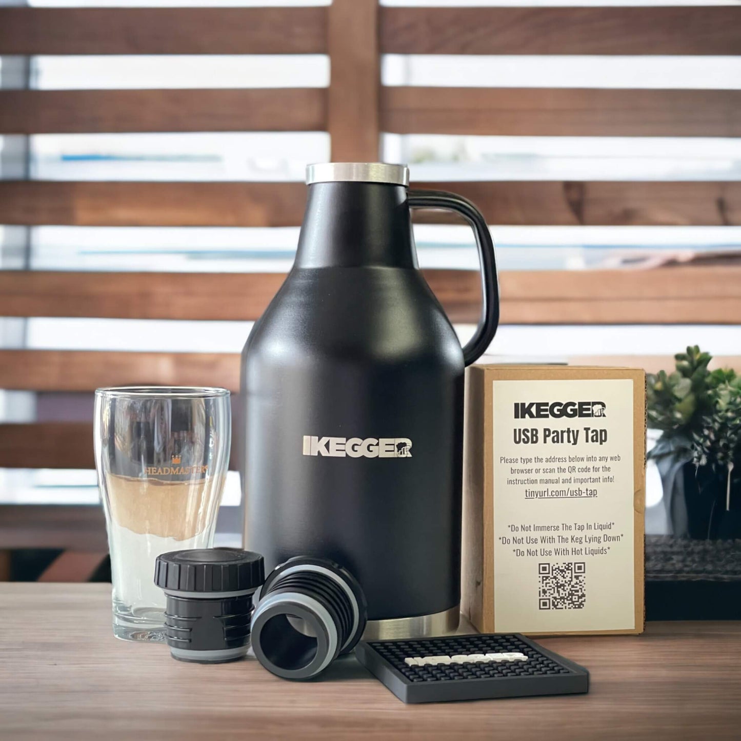 2L Insulated Growler w USB Powered Tap